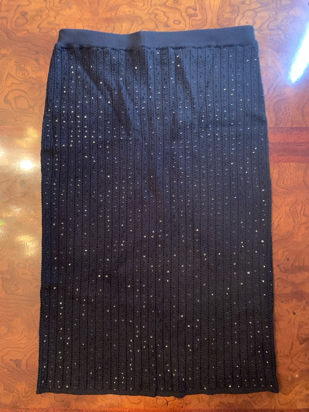 Chic and Sophisticated Black Sequin Knit Pencil Skirt - Women's